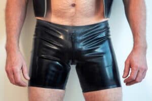 Read more about the article Latexhose Herren
